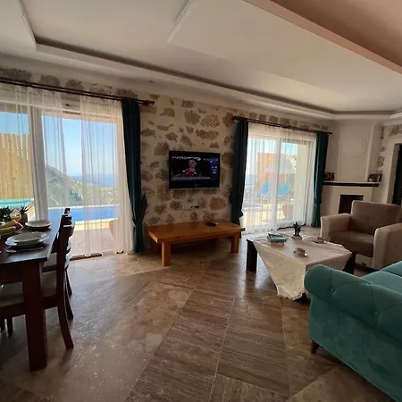 فيلة Kalkan'da Tas Mimarili, Havuzlu Villa-awz116