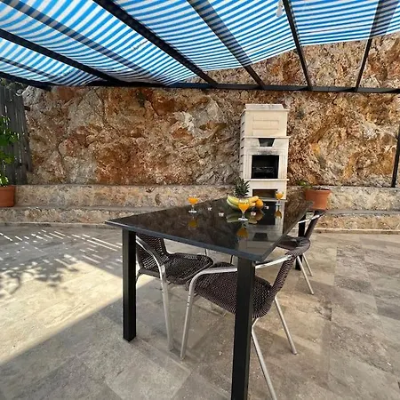 Kalkan'da Tas Mimarili, Havuzlu Villa-awz116