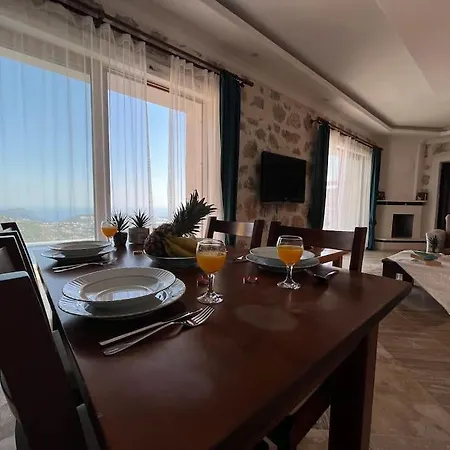 Kalkan'da Tas Mimarili, Havuzlu Villa-awz116 Kaş