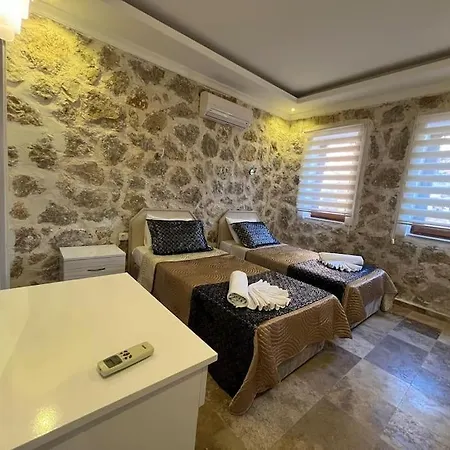 Kalkan'da Tas Mimarili, Havuzlu Villa-awz116 Villa *